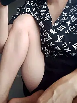 Snapshot of Asami_6868 chatting on 04/14/26, 07:13 Asami 6868 online show from 04/14/26, 07:13