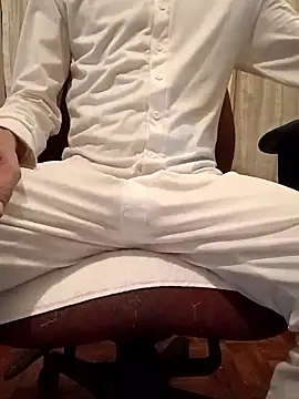 DucesWild23 online show from 02/01/26, 06:44