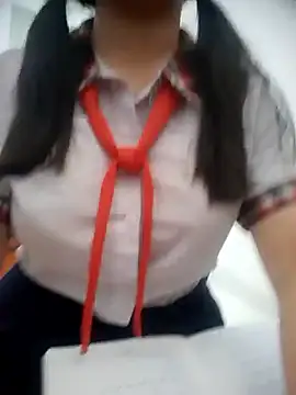 Snapshot of lina_loveee chatting on 03/17/26, 07:22 lina loveee online show from 03/17/26, 07:22