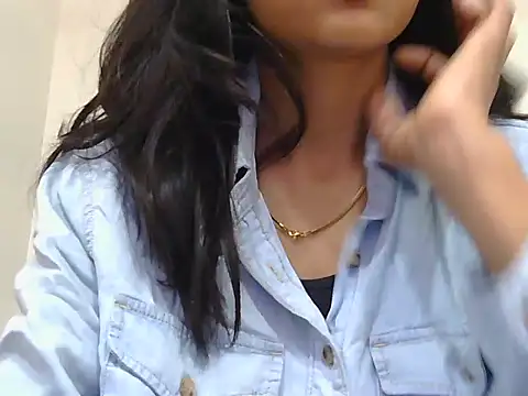 hina 001 online show from 02/01/26, 06:33