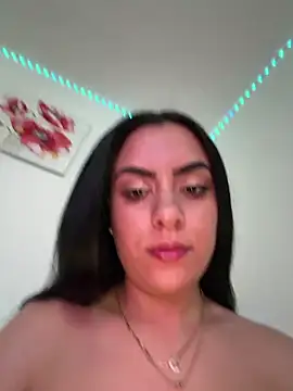 Snapshot of Marisa_ass chatting on 05/23/26, 08:19 Marisa ass online show from 05/23/26, 08:19