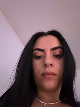 Snapshot of Marisa_ass chatting on 05/21/26, 08:01 Marisa ass online show from 05/21/26, 08:01