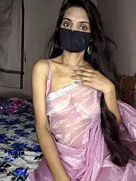 Snapshot of rani_coupleee chatting on 04/23/26, 03:35 rani coupleee online show from 04/23/26, 03:35