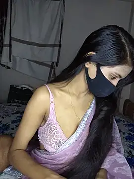 Snapshot of rani_coupleee chatting on 05/19/26, 05:09 rani coupleee online show from 05/19/26, 05:09
