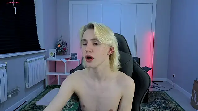 lucidangelok1 online show from 03/26/26, 01:42