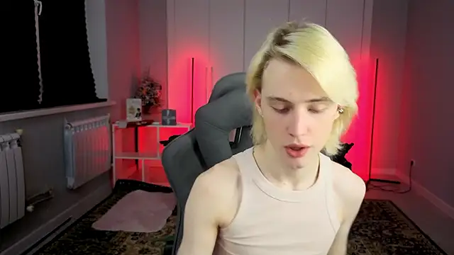 lucidangelok1 online show from 03/10/26, 03:16