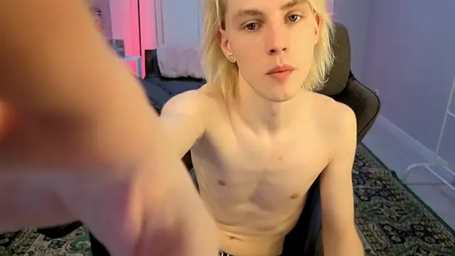 lucidangelok1 online show from 02/25/26, 01:22