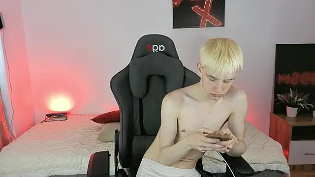 lucidangelok1 online show from 06/15/26, 12:05