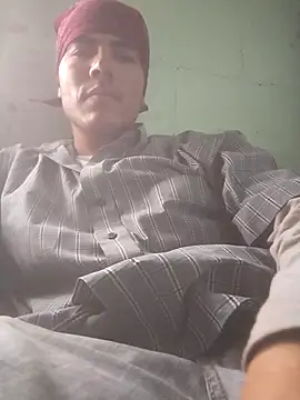 Snapshot of Mike_43 chatting on 03/14/26, 08:37 Mike 43 online show from 03/14/26, 08:37