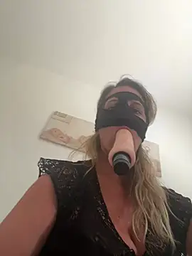 Kikkarella123 online show from 06/01/26, 12:38