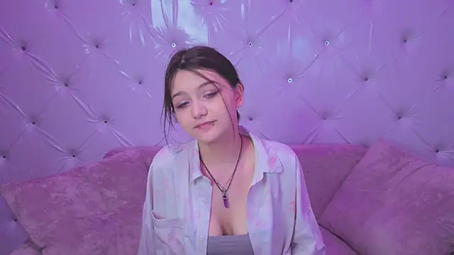 xxxnaughtyfoxyxxx online show from 01/11/26, 09:38