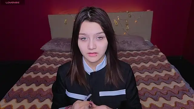 xxxnaughtyfoxyxxx online show from 04/05/26, 11:06