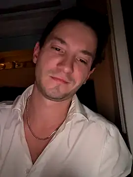 batschi0512 online show from 01/06/26, 08:57