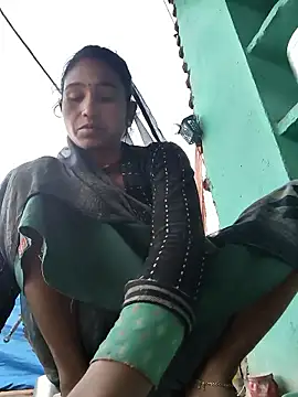 lodhi8080 online show from 02/14/26, 01:28