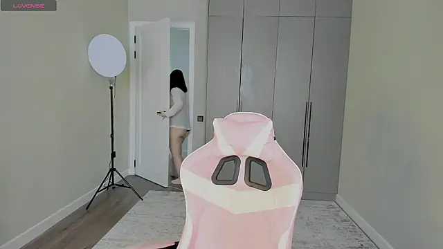 Snapshot of Aiko_mainee chatting on 02/22/26, 03:20 Aiko mainee online show from 02/22/26, 03:20