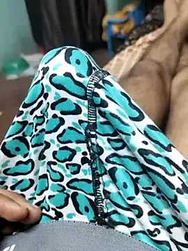 Snapshot of 8inchhere chatting on 03/04/26, 06:04 8inchhere online show from 03/04/26, 06:04