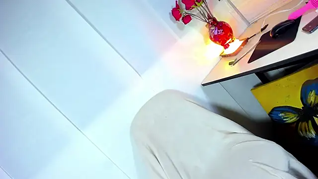 Sue blue online show from 02/17/26, 02:42