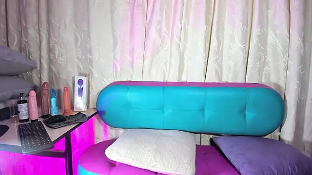 Sue blue online show from 01/12/26, 02:07