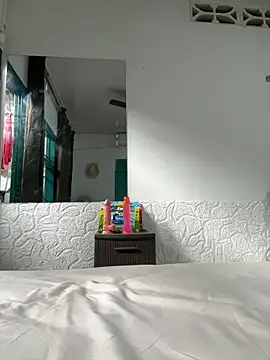 lriana miller online show from 02/08/26, 06:05