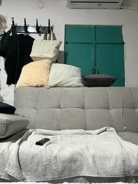 lriana miller online show from 02/19/26, 01:46