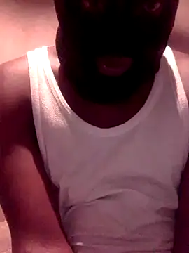 Snapshot of blackfana chatting on 05/20/26, 04:15 blackfana online show from 05/20/26, 04:15