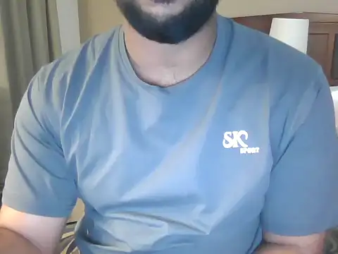 frank3232  online show from 01/10/26, 05:58