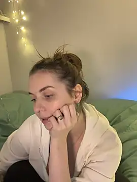 Julia GraceOF online show from 01/10/26, 10:27