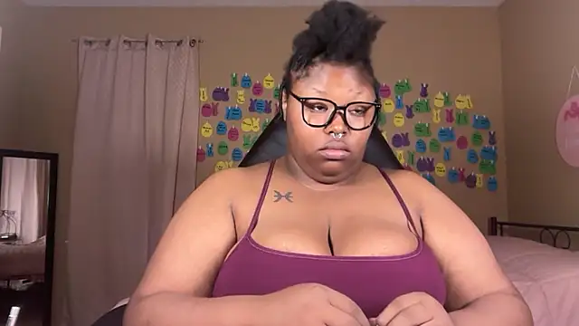 Chocolatebunnyxx96 online show from 06/15/26, 02:34
