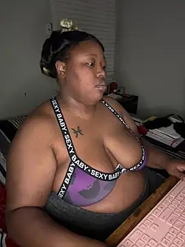 Chocolatebunnyxx96 online show from 03/19/26, 05:18