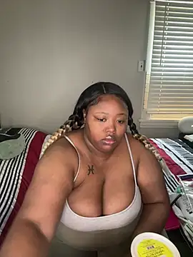 Chocolatebunnyxx96 online show from 04/07/26, 01:57