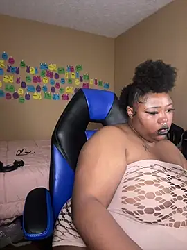 Chocolatebunnyxx96 online show from 05/27/26, 06:32