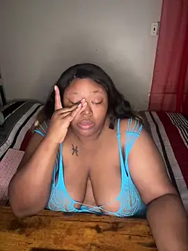 Chocolatebunnyxx96 online show from 03/11/26, 03:55