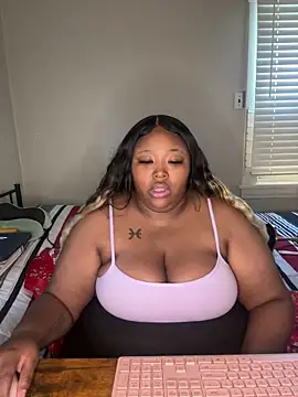 Chocolatebunnyxx96 online show from 03/24/26, 05:35