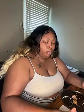 Chocolatebunnyxx96 online show from 03/22/26, 04:08