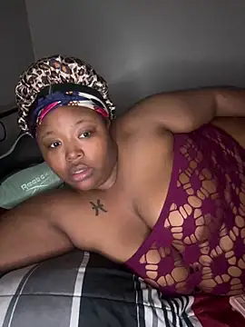 Chocolatebunnyxx96 online show from 04/01/26, 02:24