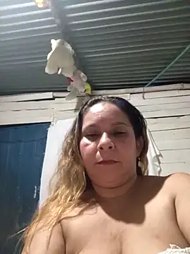 Snapshot of chiquitahot_ chatting on 03/22/26, 04:16 chiquitahot online show from 03/22/26, 04:16