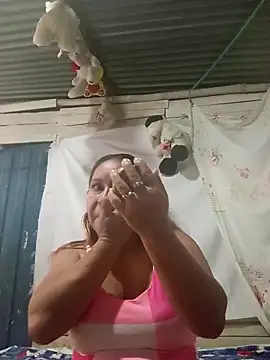 Snapshot of chiquitahot_ chatting on 03/24/26, 11:54 chiquitahot online show from 03/24/26, 11:54