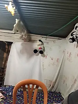 Snapshot of chiquitahot_ chatting on 03/19/26, 12:49 chiquitahot online show from 03/19/26, 12:49