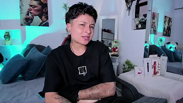 Zury Ramirez online show from 01/16/26, 08:24