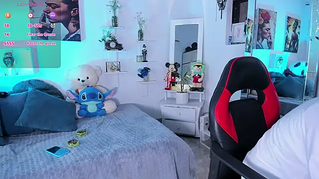 Zury Ramirez online show from 01/10/26, 07:31