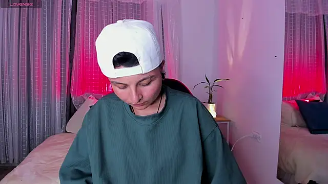 Zury Ramirez online show from 04/10/26, 10:17