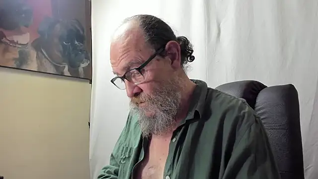 Uncle Hottie online show from 01/10/26, 05:52