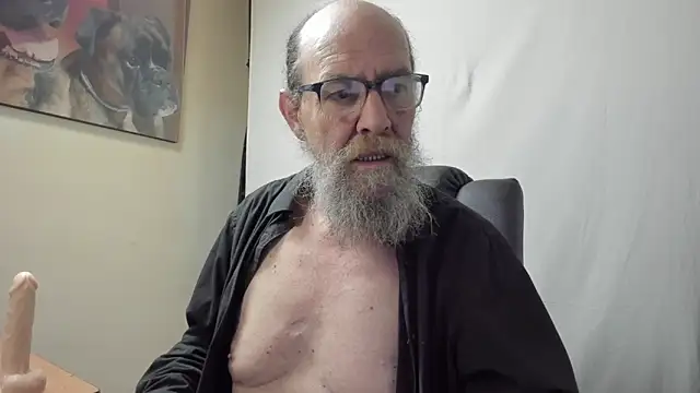 Snapshot of Uncle_Hottie chatting on 03/08/26, 02:04 Uncle Hottie online show from 03/08/26, 02:04
