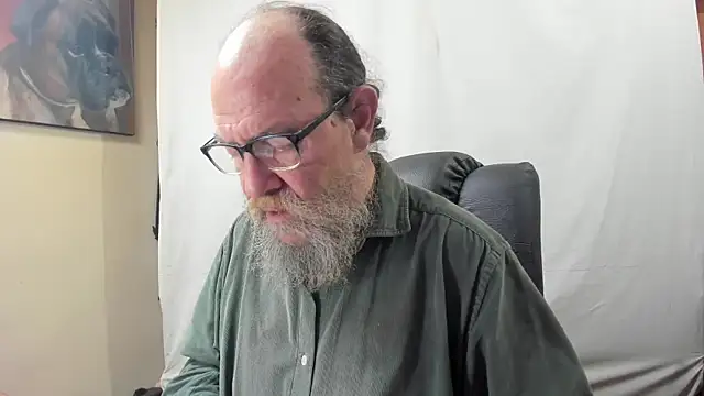 Uncle Hottie online show from 01/14/26, 03:37