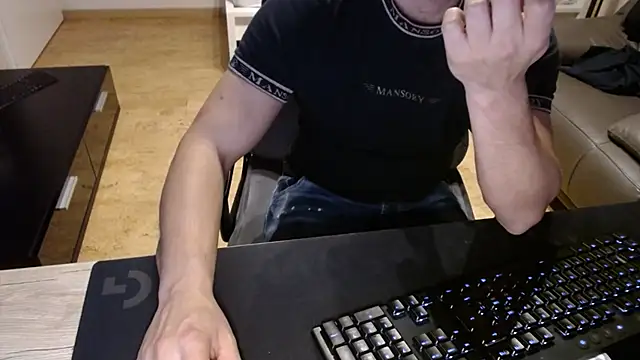 sensualman90 online show from 01/07/26, 12:37