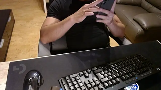 sensualman90 online show from 01/12/26, 07:31