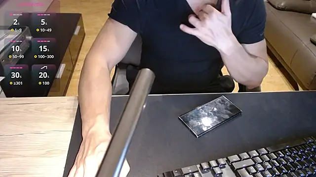 sensualman90 online show from 04/10/26, 09:33