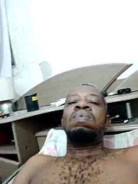 Snapshot of Negaomalinha1 chatting on 02/15/26, 02:45 Negaomalinha1 online show from 02/15/26, 02:45