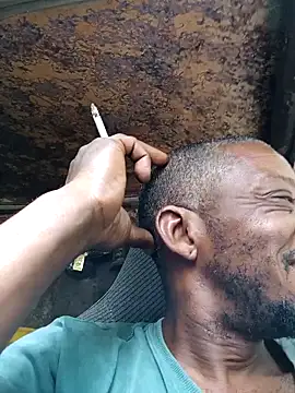 Snapshot of Negaomalinha1 chatting on 02/04/26, 02:45 Negaomalinha1 online show from 02/04/26, 02:45