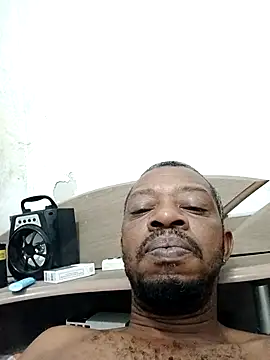 Snapshot of Negaomalinha1 chatting on 01/17/26, 06:33 Negaomalinha1 online show from 01/17/26, 06:33